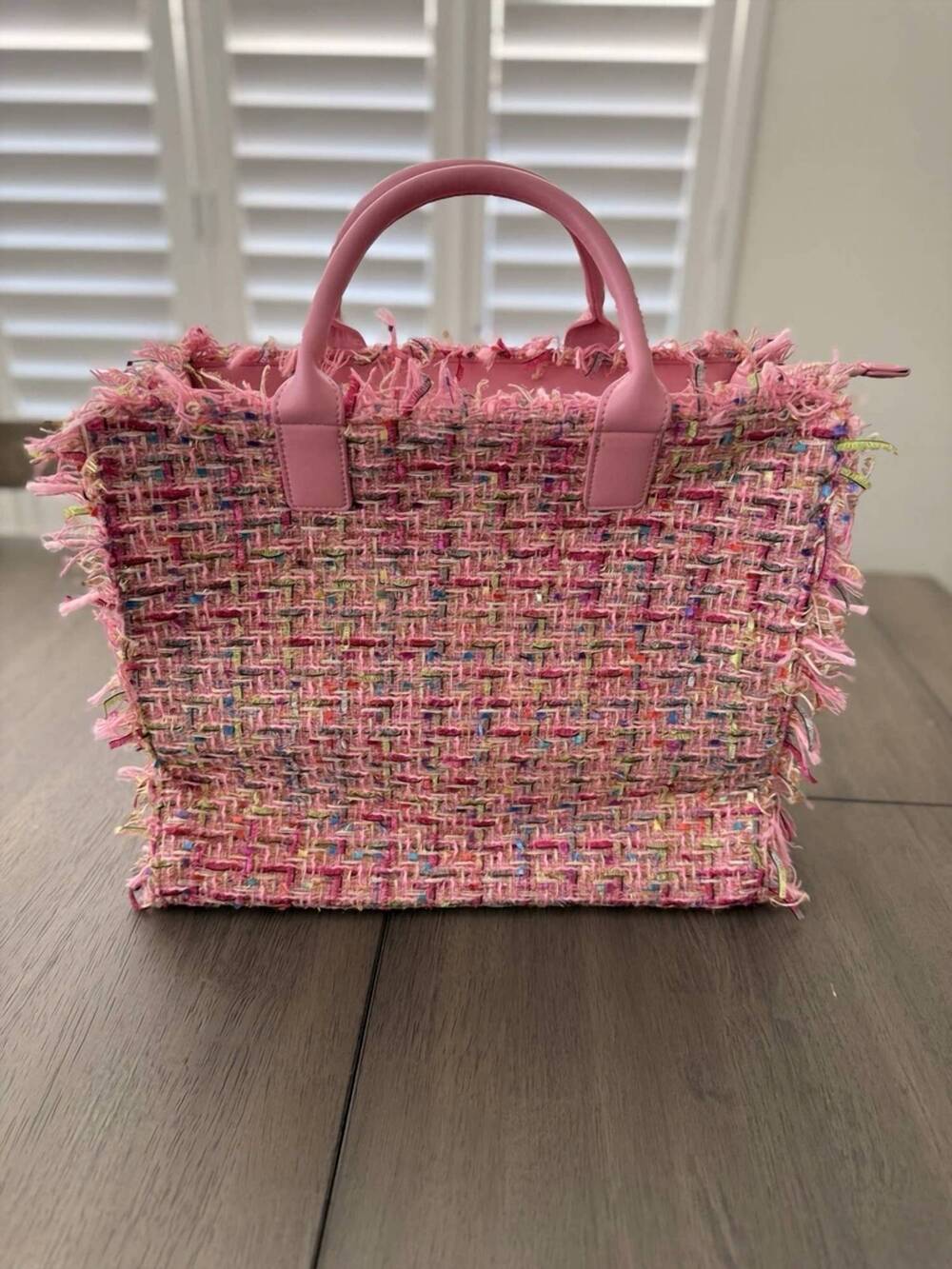 NEW AHDORNED women's tori tweed fringe tote bag in pink multi
